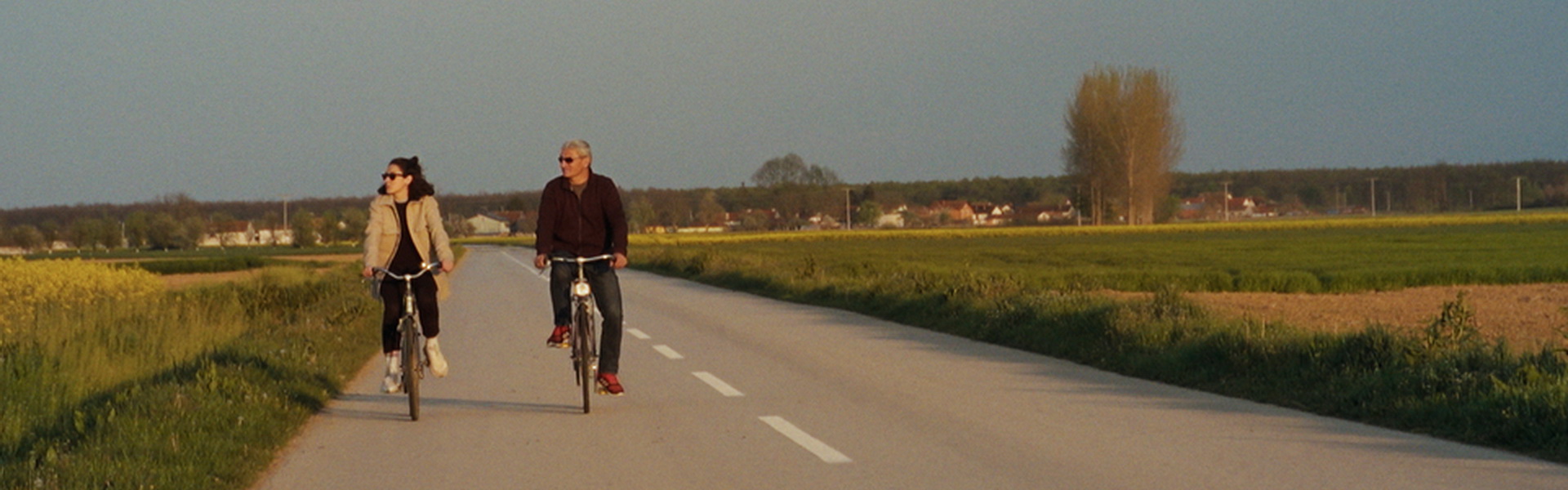 GODINA PROĐE, DAN NIKAKO