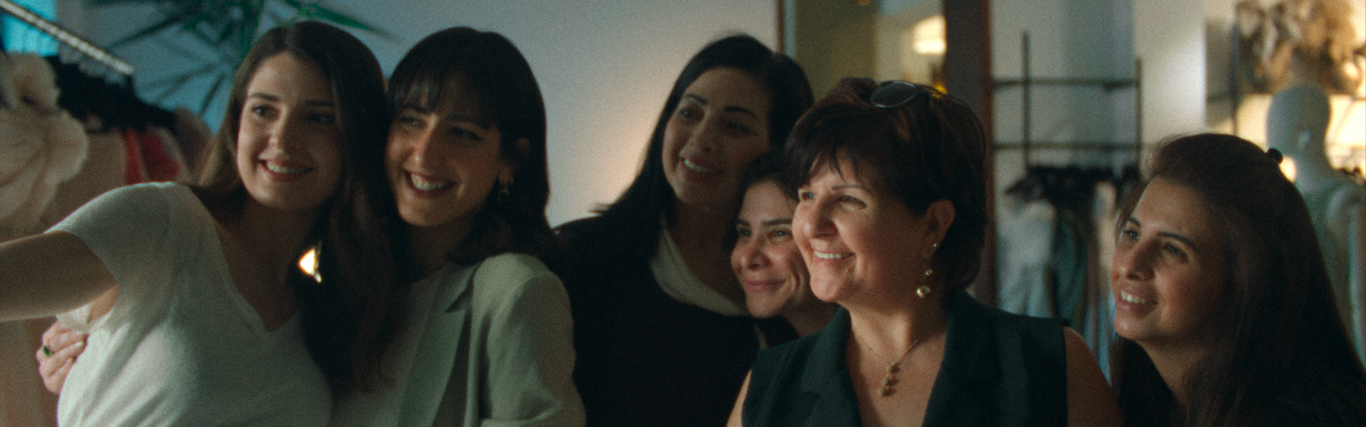 SRETNI PRAZNICI / Happy Holidays